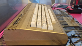 Gyldent tastatur til Commodore 64