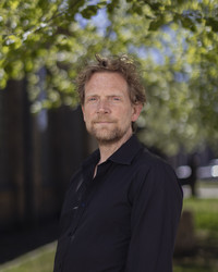 Portrait photo of Anders Hermund