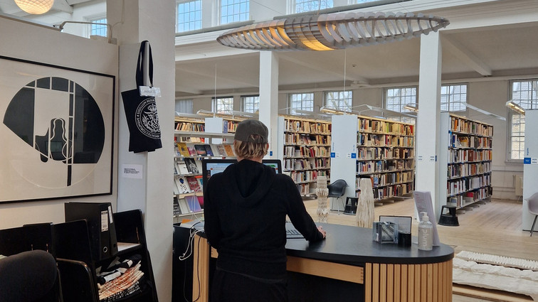 biblioteket søger en ny studentermedhjælper