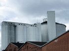 Canteen and warehouse in front of the silo