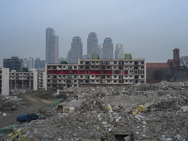 Demolition and reconstruction site of apartments  ⓒ Jihyun Jung 