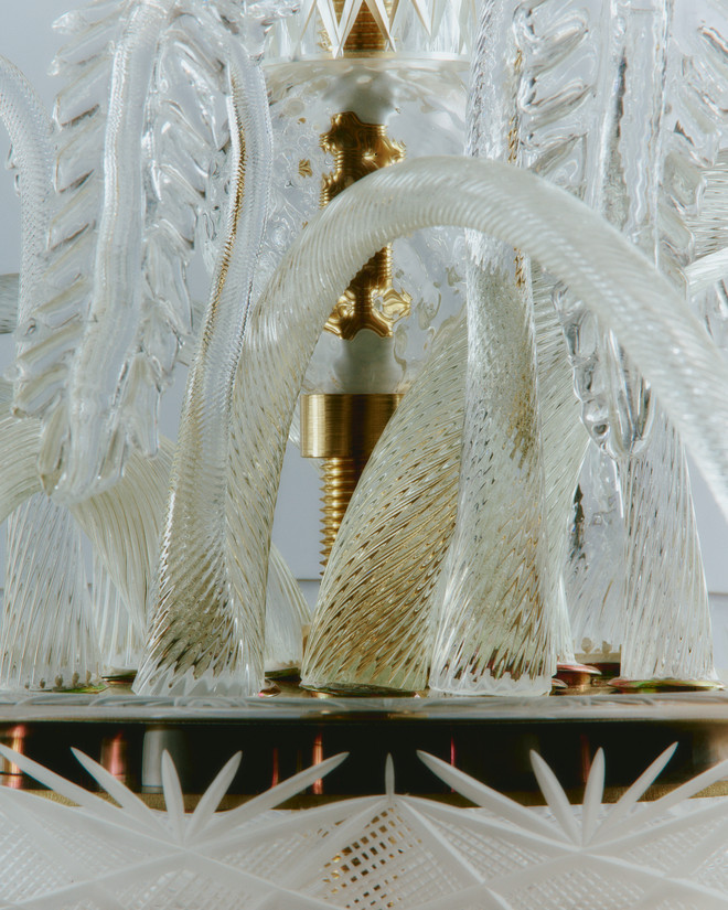 Chandelier's detail. Close-up of the roots . 2024. | Photo : Peter Vinther.