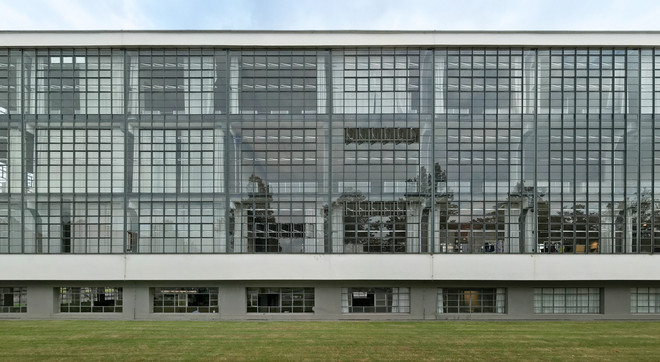  Hovedbygning til Bauhaus-skolen, Dessau, Tyskland