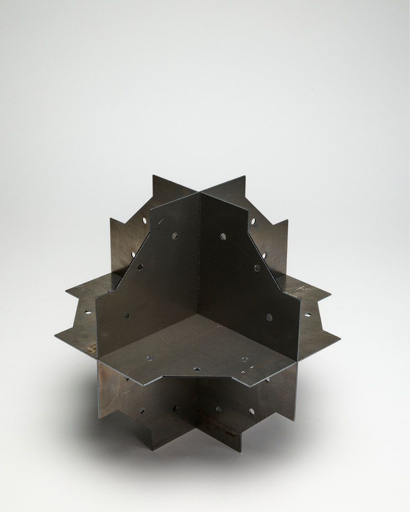 Ben Stojanik-Building Simply-Model