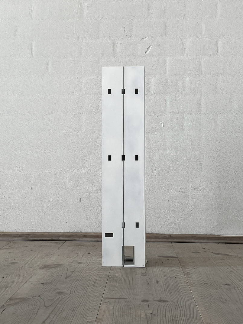 Model - 1:100