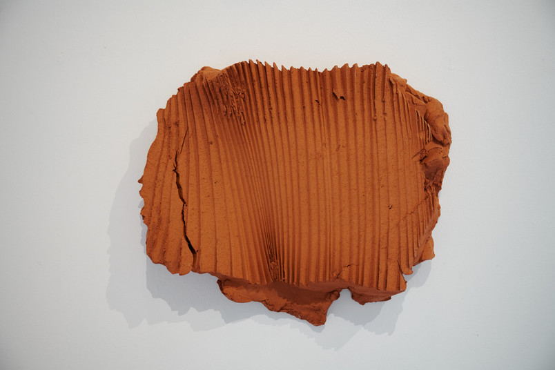 wire-cut red earthenware