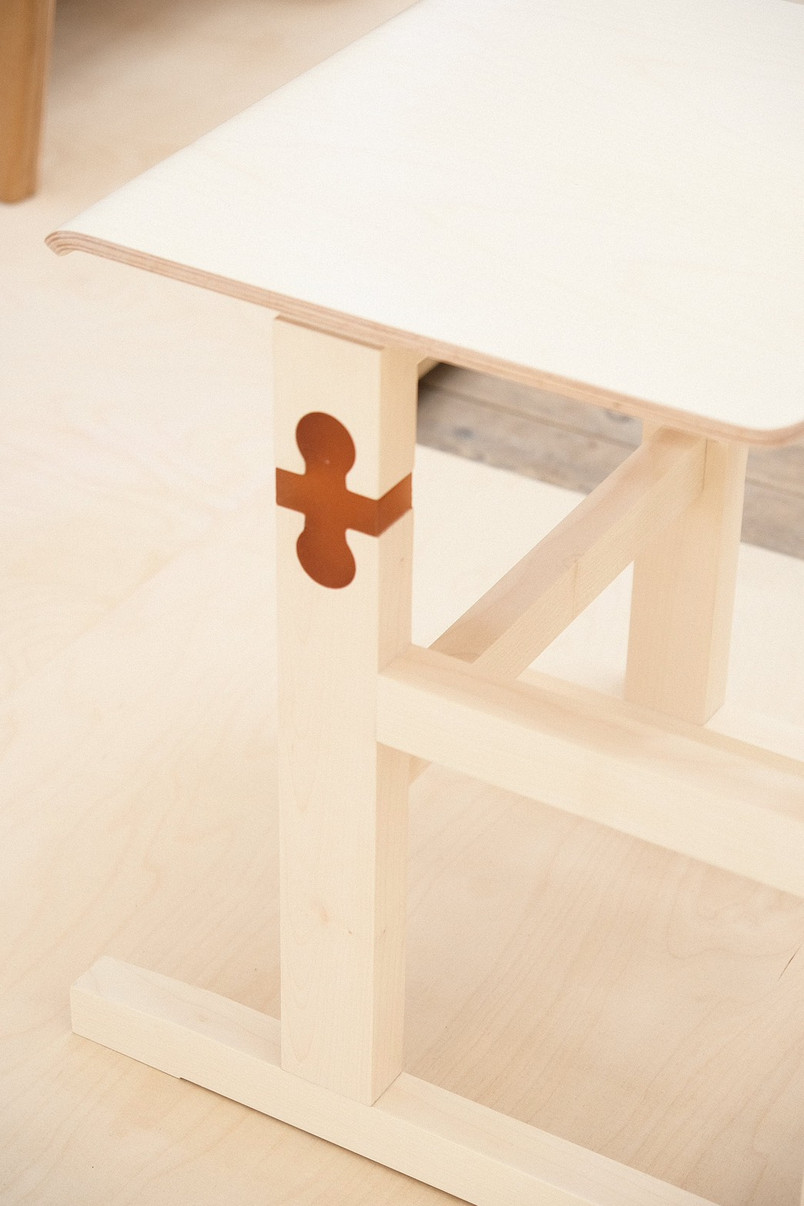 detail03