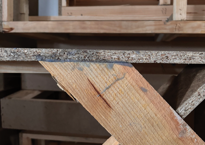 Blue-glue, the frame.