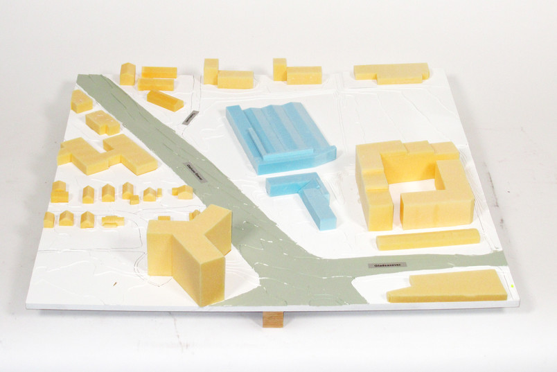 Model 1:500