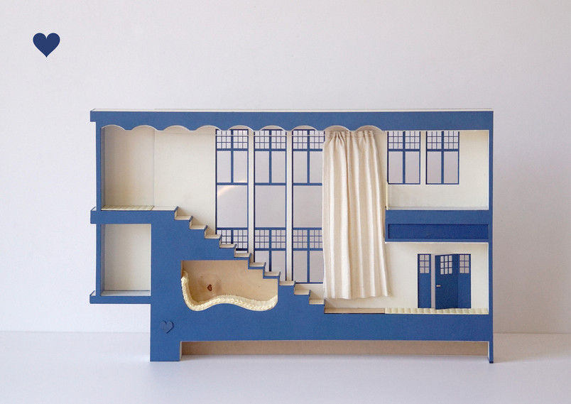 Model 2 showing the assembly staircase inside the school