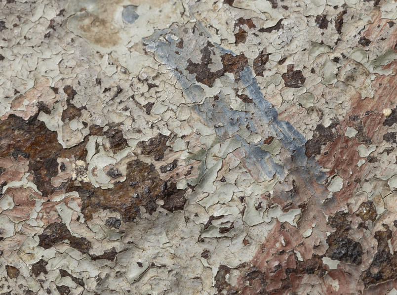 Paint layers on Moltrup Døbefont