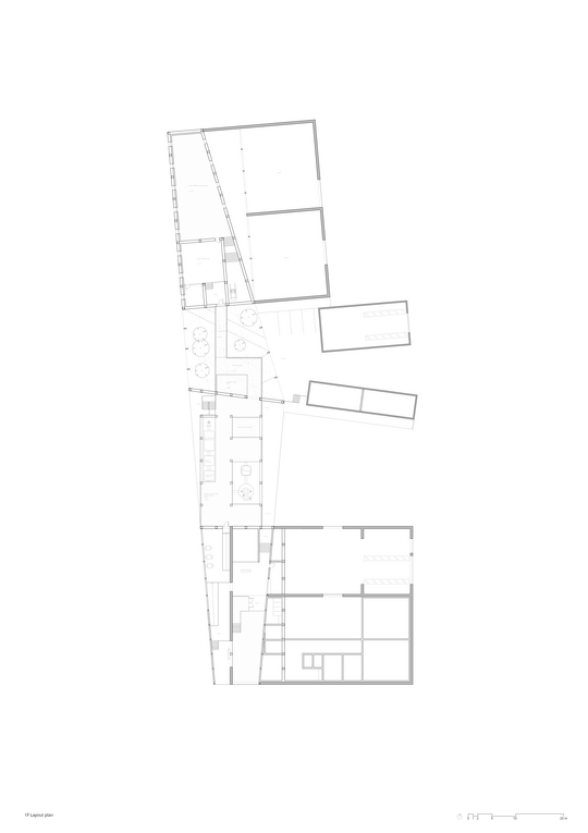 1F