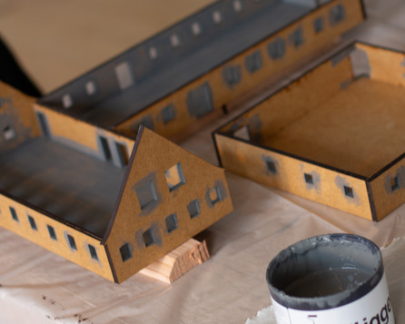 model, gård.