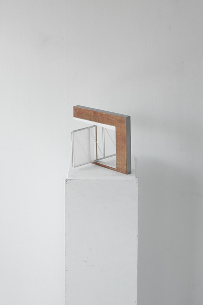 1: 15 model, open