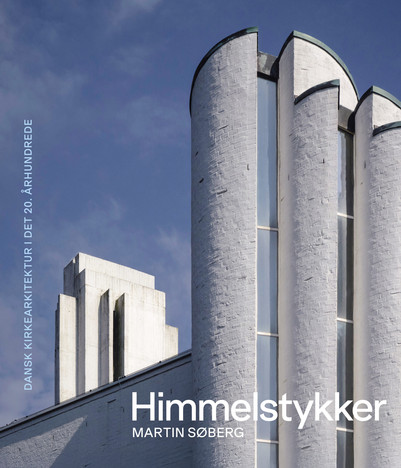 Forside af bog - Himmelstykker - der viser toppen af en hvid kirke.