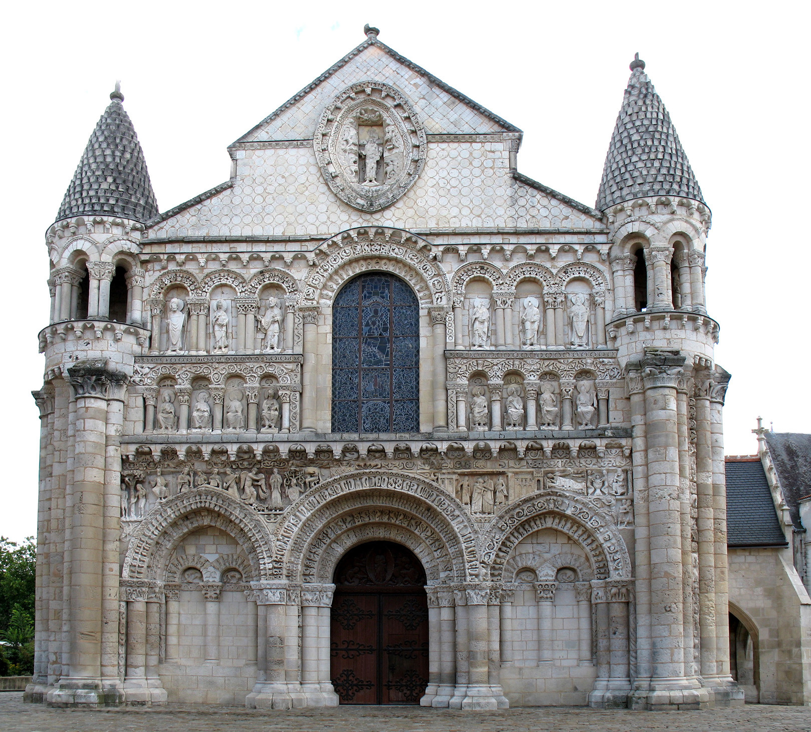 Romansk kirke i Poitiers